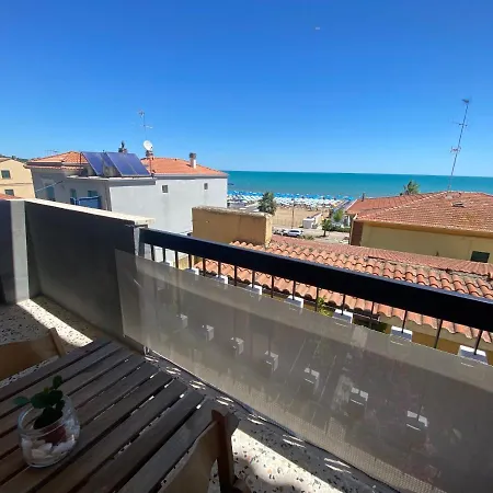 Oltremare בית הארחה