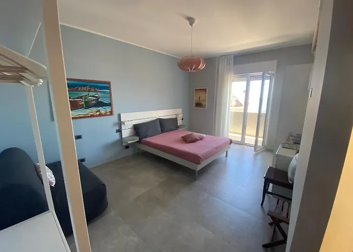 Oltremare Гостевой дом 4*